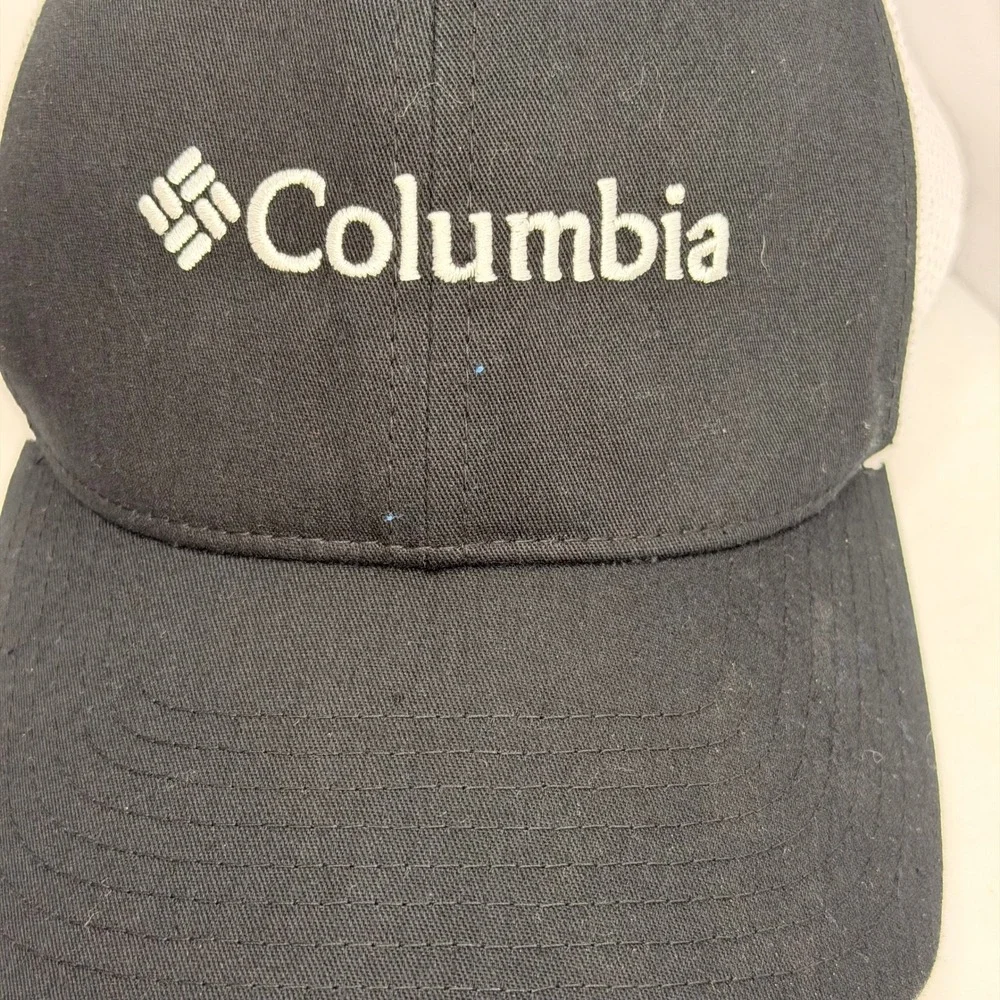 Columbia Sportswear Trucker Hat Lot of 2 Mens Snapback Mesh Back Grey Blk White